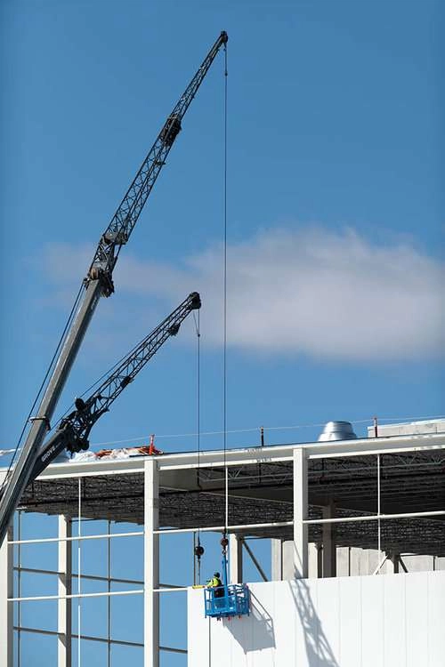 We offer professional construction photography in mississauga. Our expert photography will get your construction business the recognition it deserves.