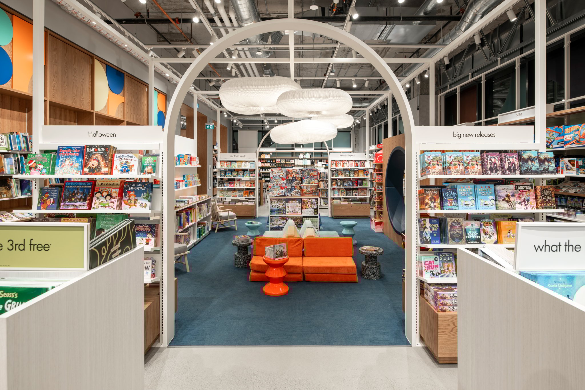 The following is a case study about an architectural photography project we completed for chandos construction, a canadian general contractor and construction project management company. The project took place at the brand new indigo store that opened in the fall of 2023 at the new luxury shopping complex in toronto, the well.