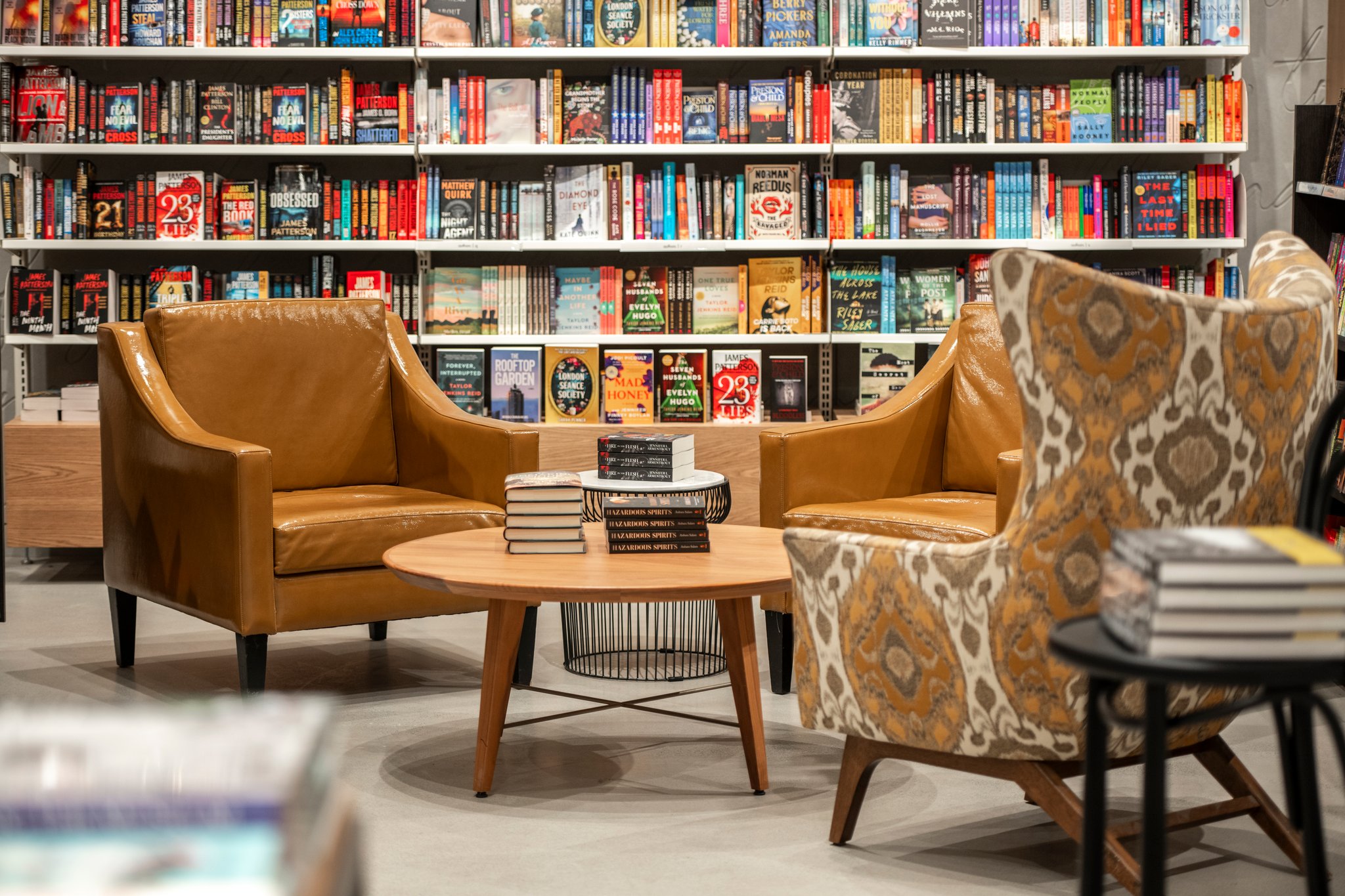 The following is a case study about an architectural photography project we completed for chandos construction, a canadian general contractor and construction project management company. The project took place at the brand new indigo store that opened in the fall of 2023 at the new luxury shopping complex in toronto, the well.