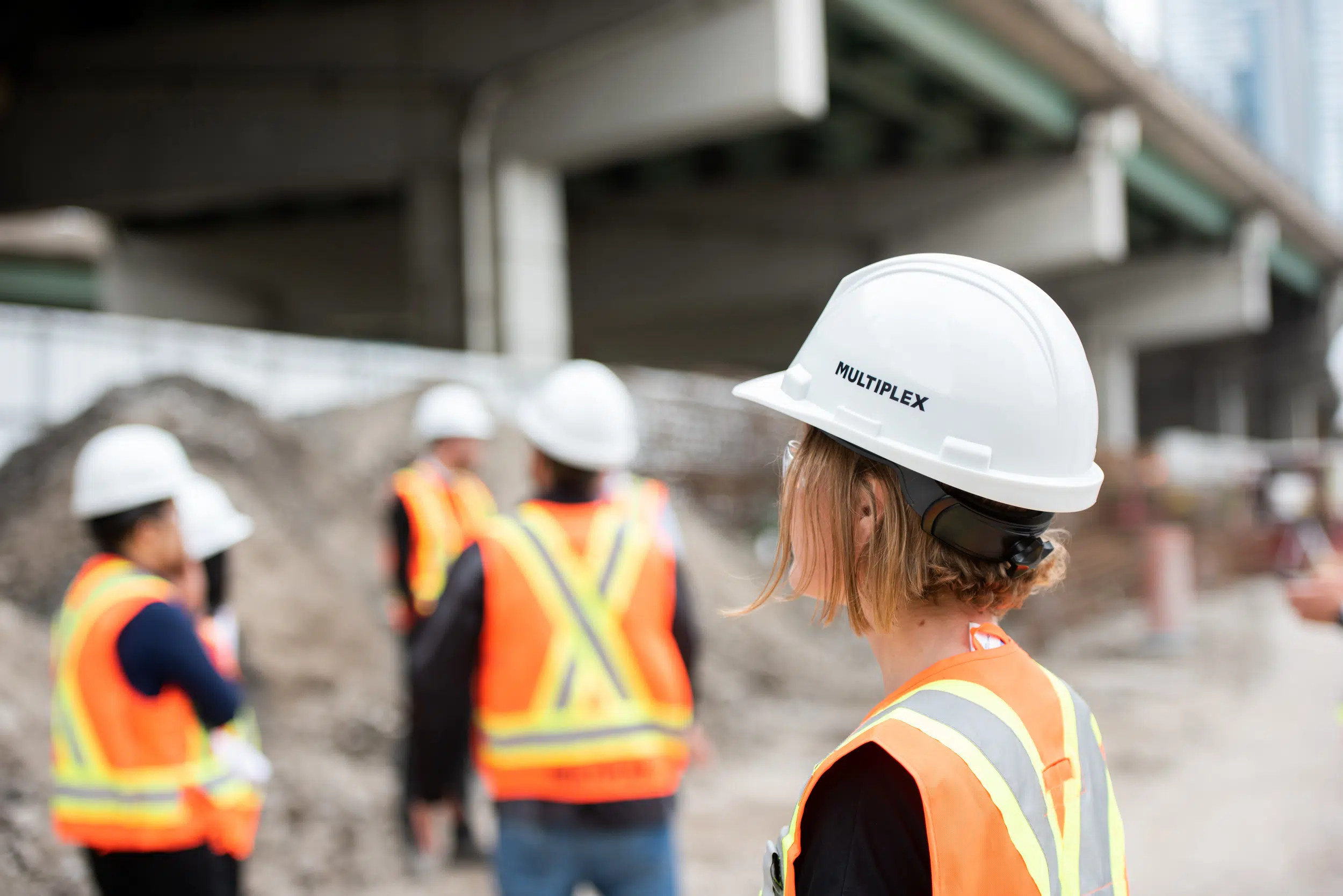 The following is a case study about a construction photography project we completed for multiplex, a leading global construction contractor. The project took place downtown toronto at the quay, a new 21-storey, 263-unit tower at 370 queens quay and a 77-unit extension at 350 queens quay. The goal of the construction photography project was to capture the leadership team of multiplex and their hard-working employees in action, highlighting the dedication and commitment to excellence that goes into every project they undertake.