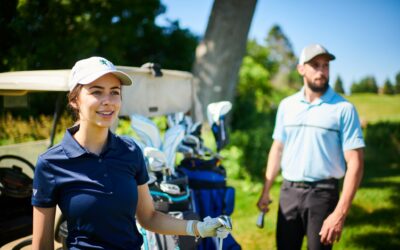 From Scroll to Sale: Crafting Scroll-Stopping Visual Content for Social Media