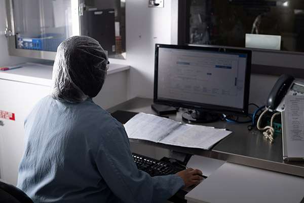 Photographing A Large Medical Research Facility - Dsc 7659Copy A researcher at a computer