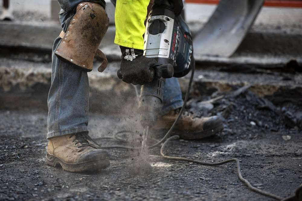 We offer professional construction photography in mississauga. Our expert photography will get your construction business the recognition it deserves.