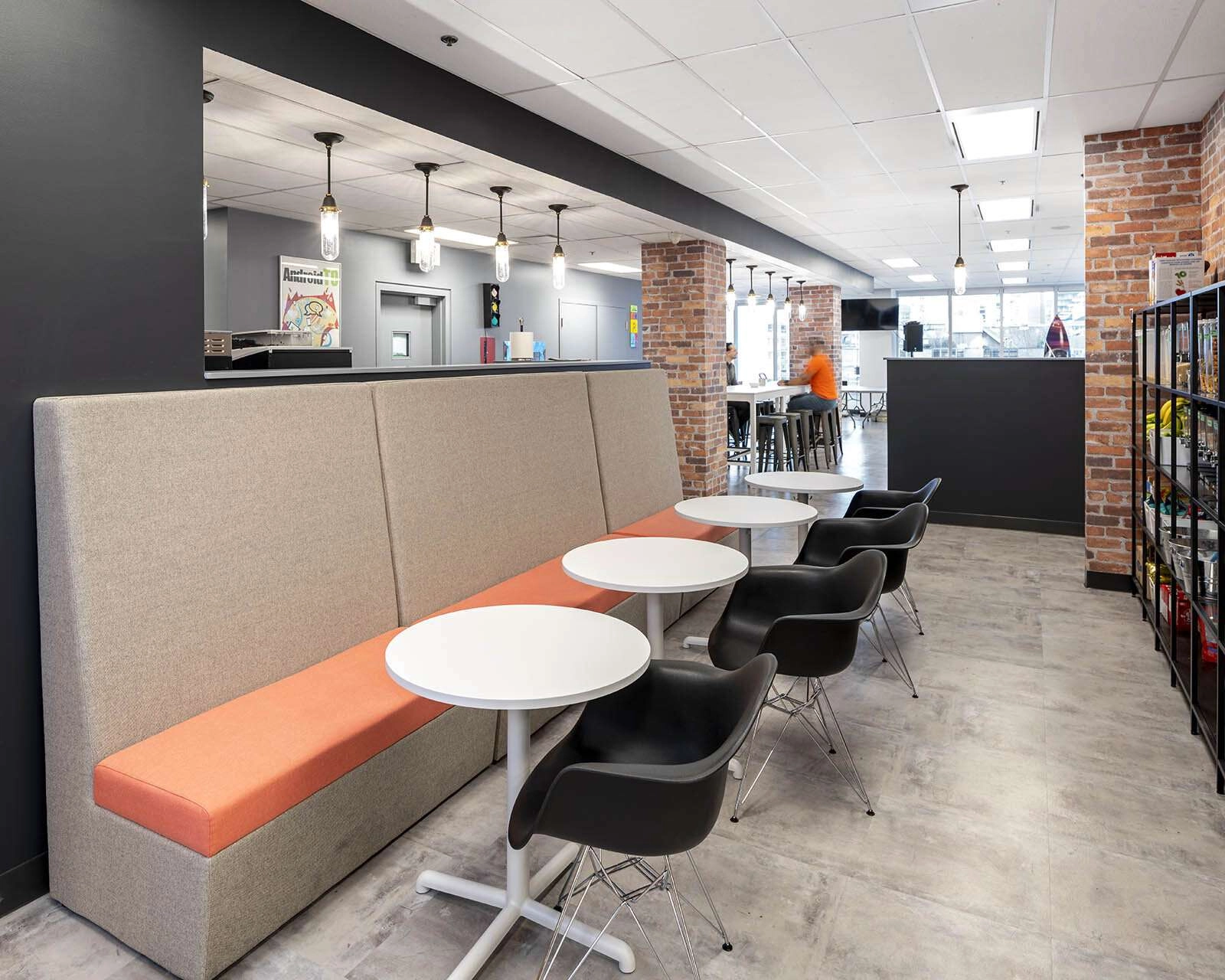 Core logic is a data driven company offering information for the property sector. Think information for real estate. I was tasked with photographing their new office in toronto’s downtown core for chameleon business interiors.