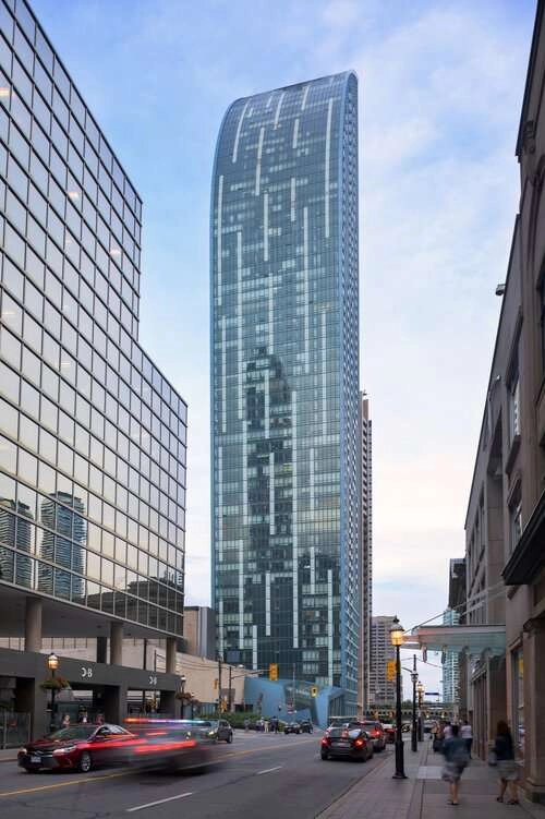 A view of the l tower in toronto, canada