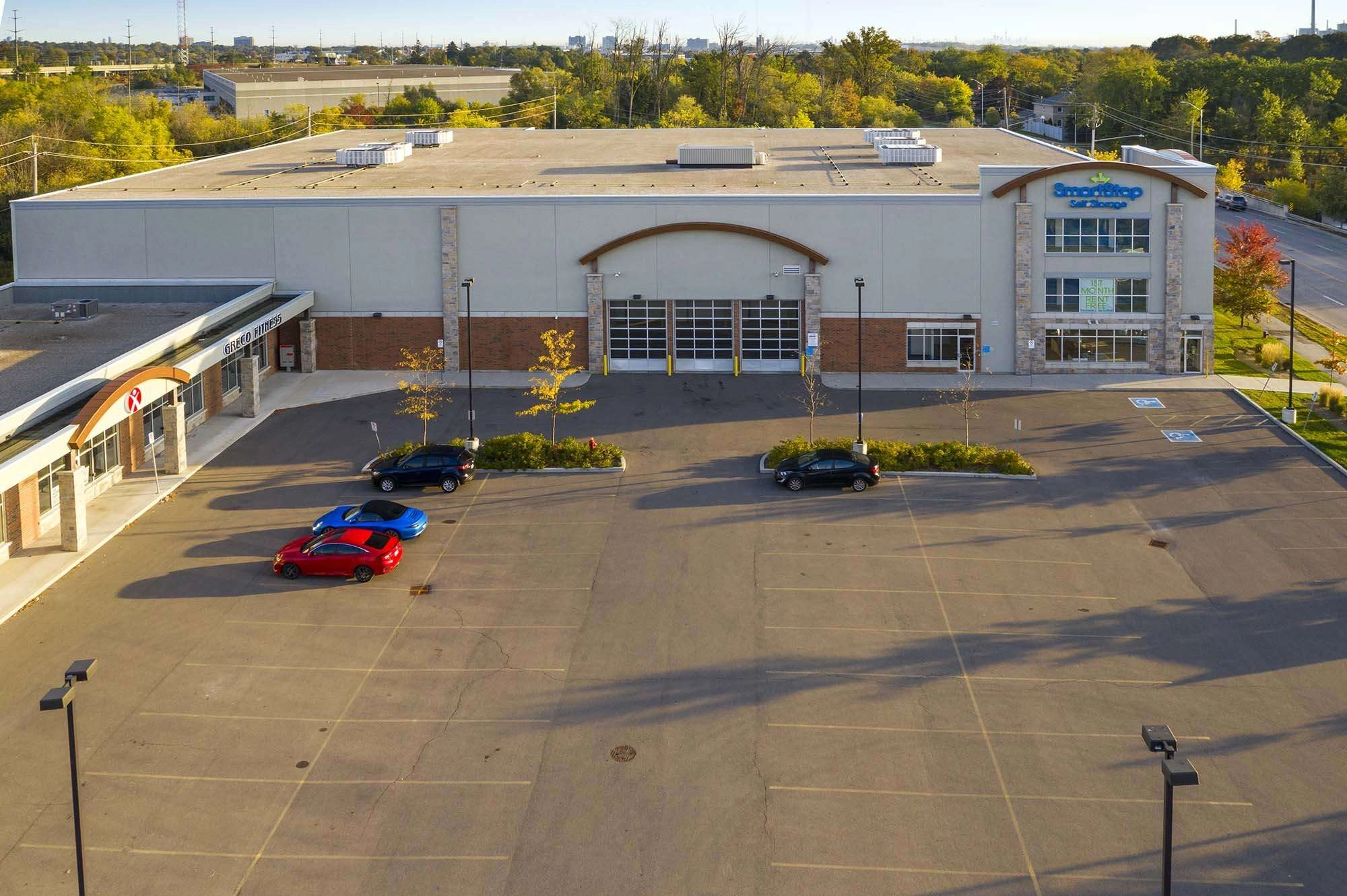 Aerial image form low altitude.