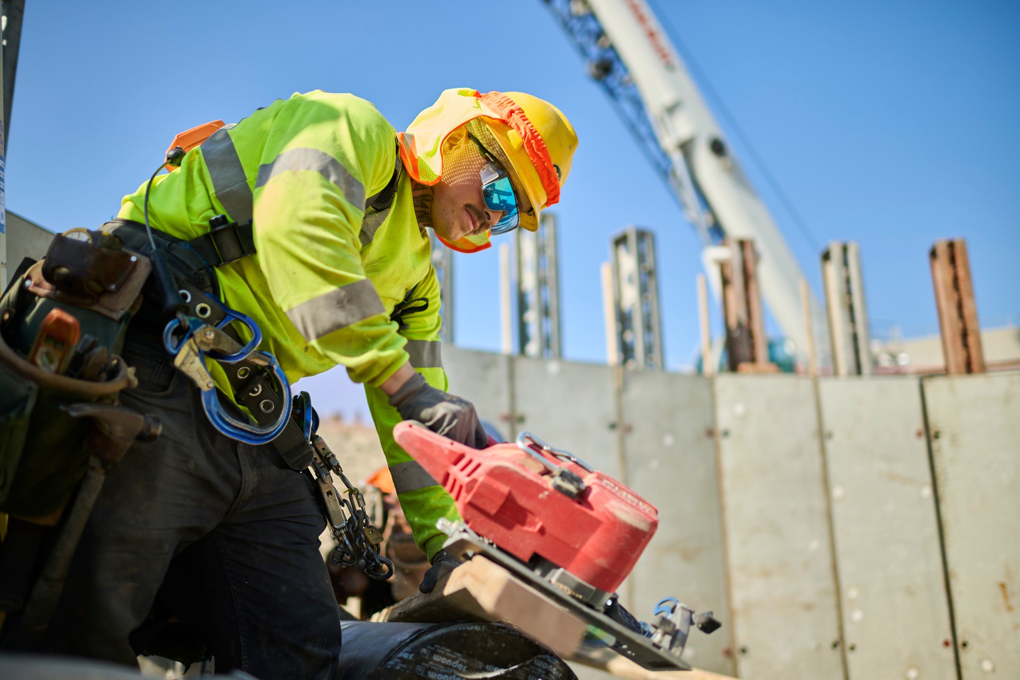 Images have a significant impact on your visitors and how they perceive your brand. Deciding which image to use is often more complex than just picking the one you find the most attractive. In this blog, we discuss the importance of images for websites and marketing efforts, the impact of images of brand perception, and hear from fellow industry professionals about their criteria for choosing the right website images.