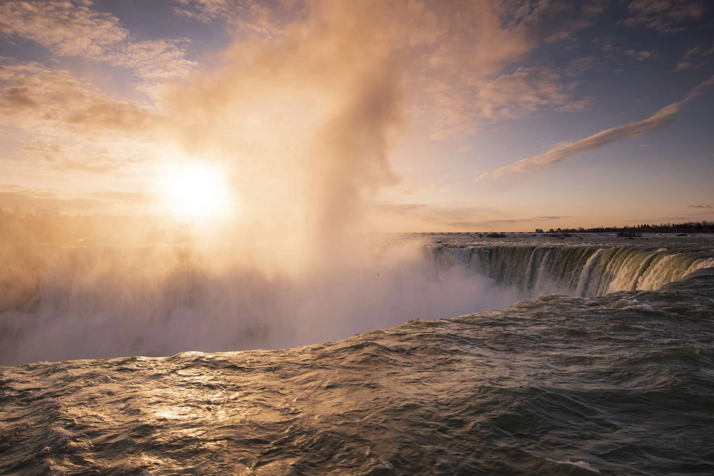 Sunrise niagara falls