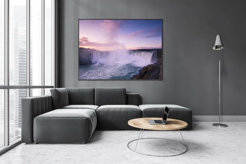 Horse-shoe-falls-photography-in apartment. Jpg