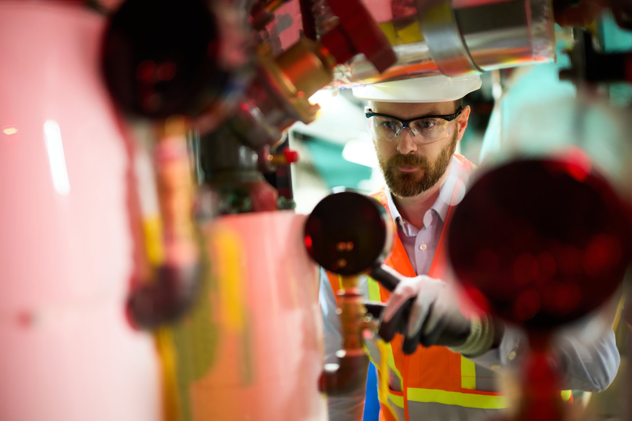 Images have a significant impact on your visitors and how they perceive your brand. Deciding which image to use is often more complex than just picking the one you find the most attractive. In this blog, we discuss the importance of images for websites and marketing efforts, the impact of images of brand perception, and hear from fellow industry professionals about their criteria for choosing the right website images.