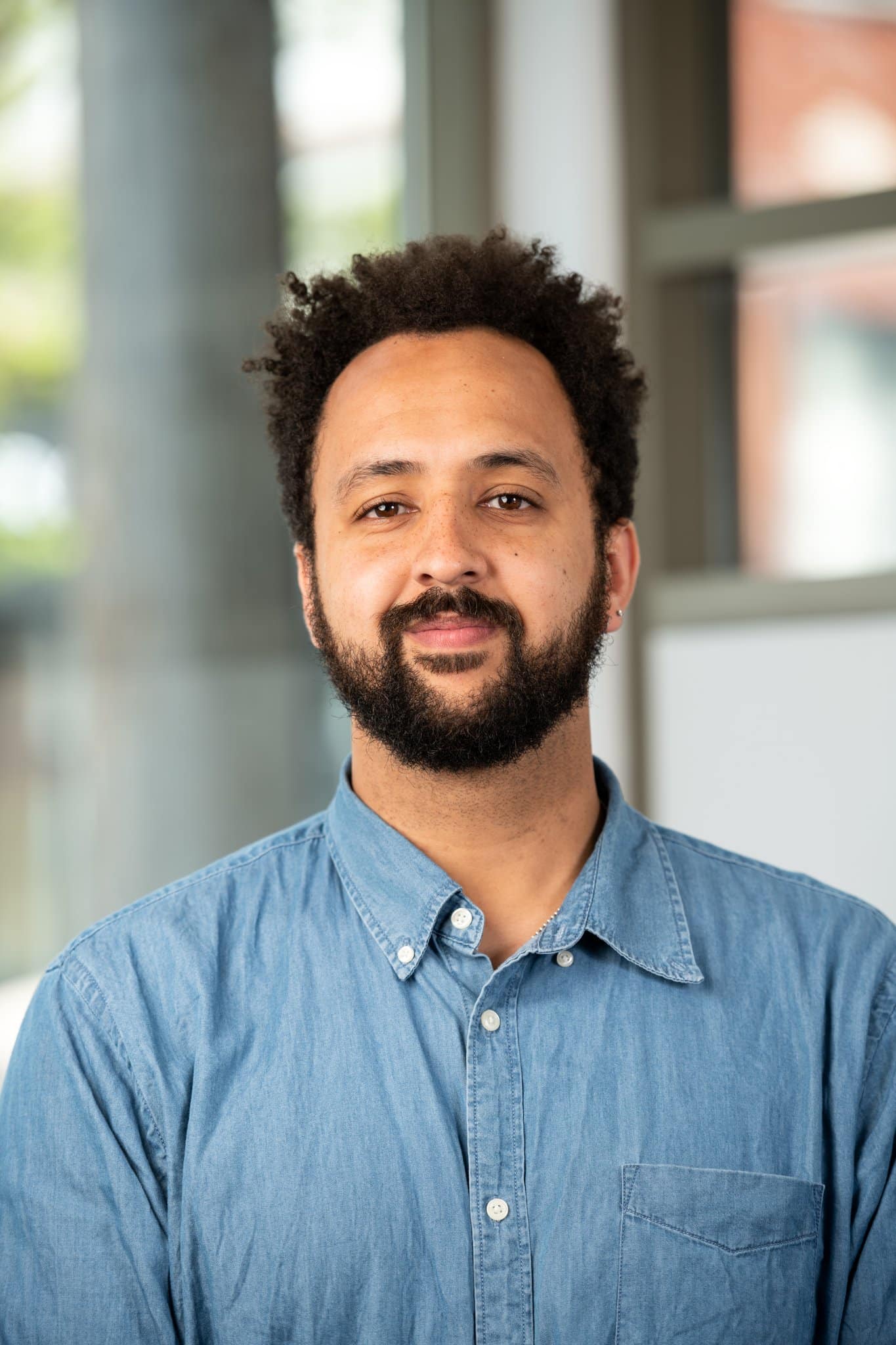 We serve large companies throughout canada and produce stunning photography that tells the story of you. Corporate and editorial photography.