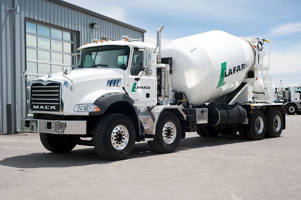 Mack cement truck